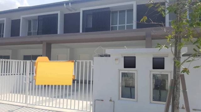 Teres 2 Tingkat Taman Harmoni Vista, Pagoh Untuk Dijual 1