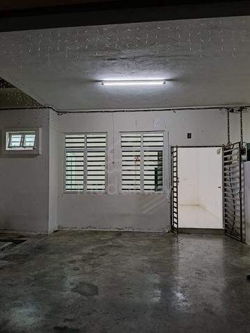 Don't Miss This Deal ! Freehold Terrace House @ Bandar Permata Lunas 1