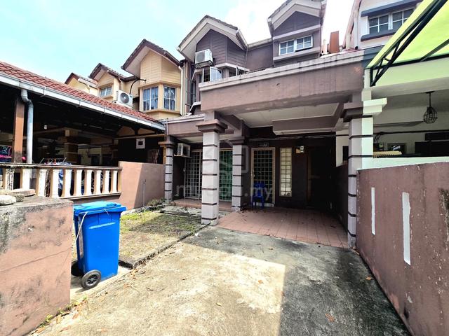 Seksyen 13 Shah Alam Facing Open Below Market Extended Kitchen & Room 1