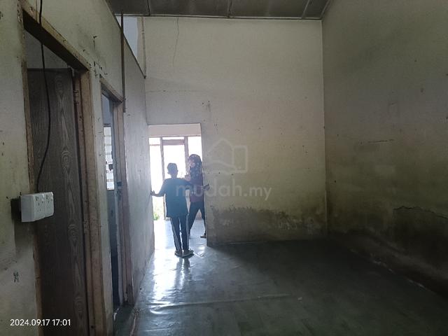 taman desa johan lubok jong 4