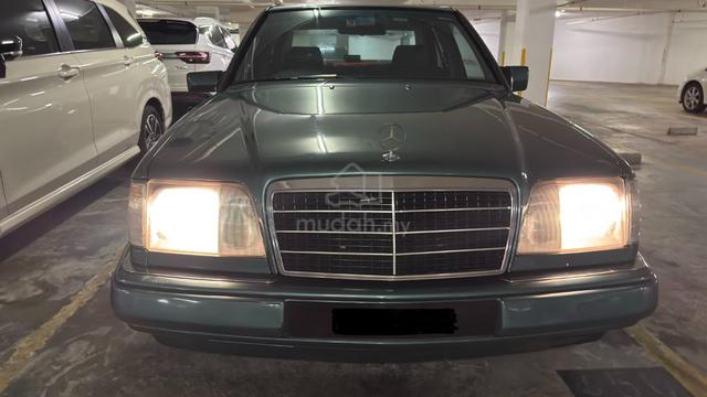 1993 Mercedes Benz 200E 2.0 W124 (A) - 2