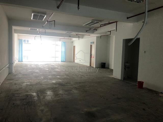 Premium Office Space for Sale at Oasis Centum, Ara Damansara 1