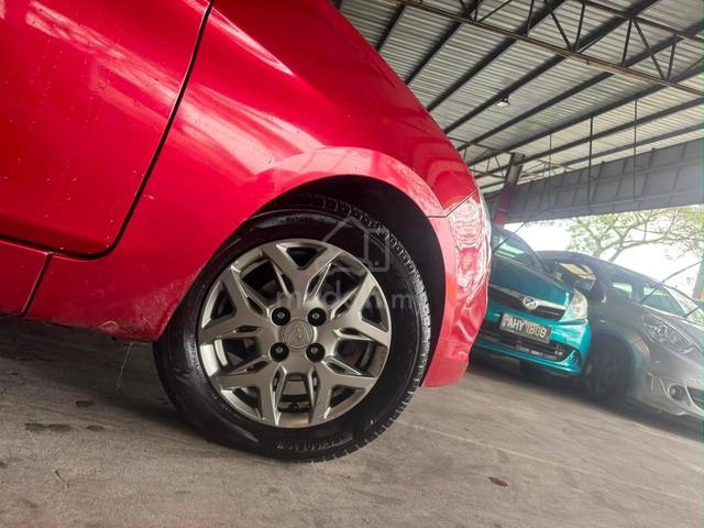 2017 Proton SAGA 1.3 EXECUTIVE CVT MY16 BT P2-13A - 2
