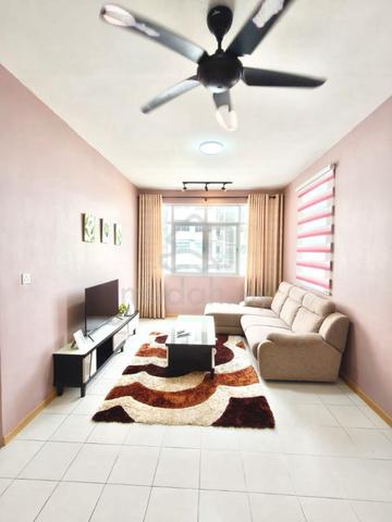Residensi PR1MA Bintawa Riverfront 1