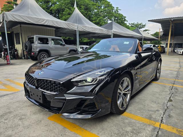 2023 BMW Z4 sDRIVE20i M Sport Brown Interior 5A - 2