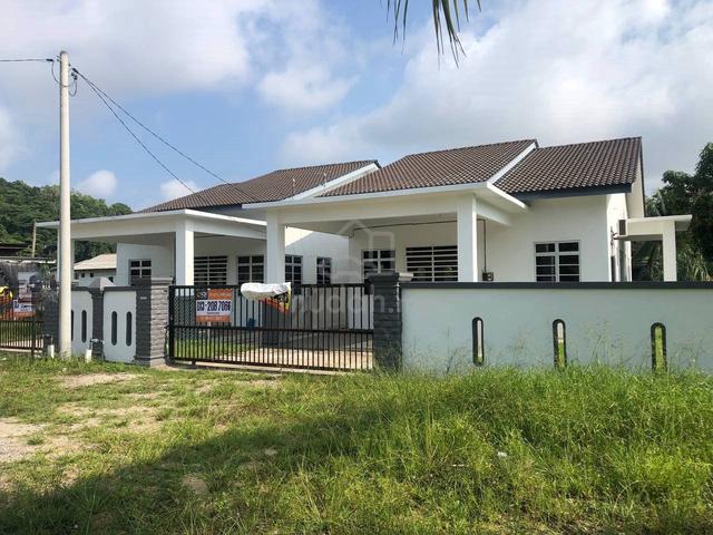 [Cantik] Rumah Semi-D Seberang Pintasan, Dungun 1