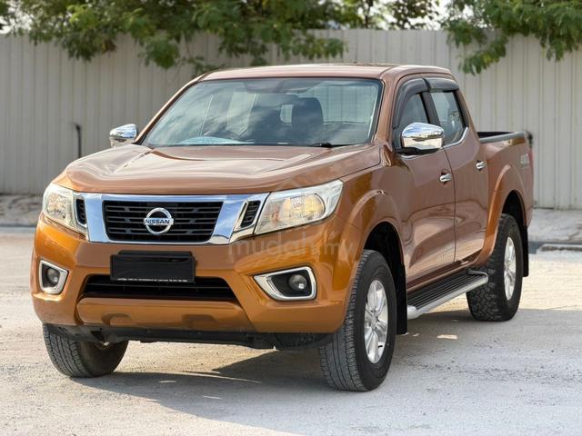 4x4⭐71K KM⭐NOT OFFROAD⭐ Nissan NAVARA 2.5 E (M) - 2