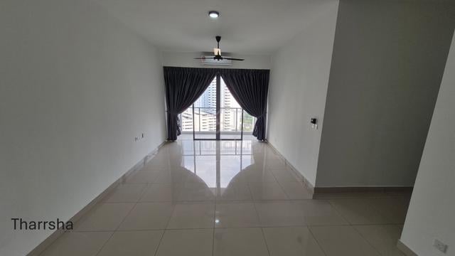 Topaz Residensi 1