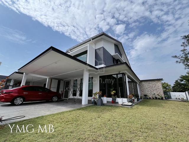 Bukit Raja Klang Athira End Lot, Fully Extend Kitchen & Side Extend 1