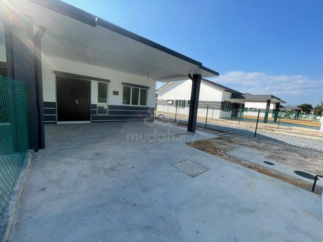 RUMAH TERES setingkat Meru Jalan nenas 1