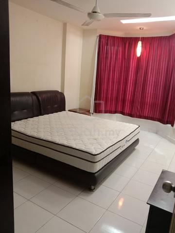 Master Bedroom -Single Stay 1