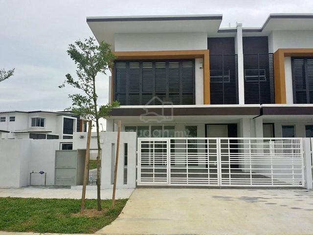 Facing Playground Unit| 5min from F1 Sepang 1
