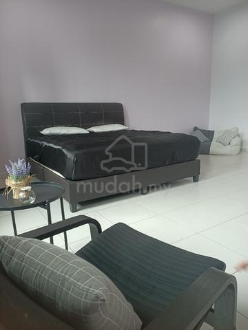 Master Room with private bathroom  1