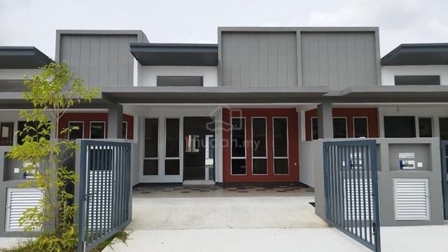 Rumah Baru Single Storey Terrace J2 Residence Jenderam Hilir Dengkil 1
