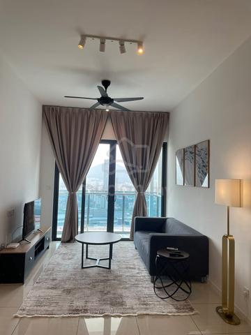 Queens Residences Q1 @ Queens Waterfront 1