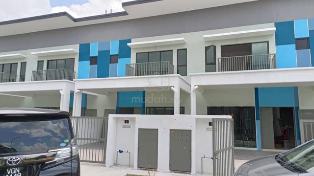 [sewa] Repaint 2 Storey House At Seksyen 30, Shah Alam 1