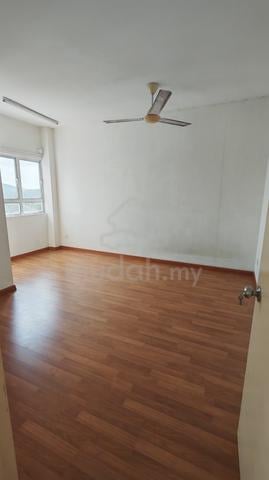 Jenderam Indah Apartment 1