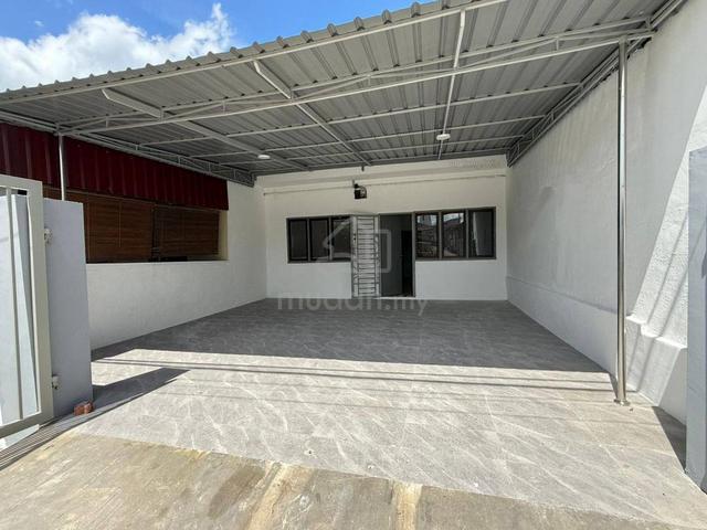 Low Deposit Gelang Patah @ Jalan Gelang Emas Renovated Single Storey 1