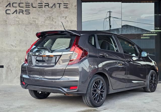 2020 Honda JAZZ 1.5 V GK Facelift sporty - 4