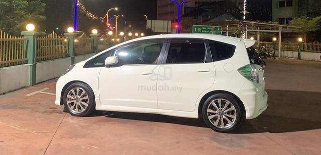 2012 Honda JAZZ 1.3 (HYBRID) FACELIFT (A) - 2