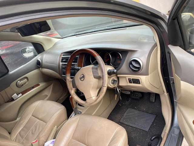 2009 Nissan GRAND LIVINA 1.8 CLASSIC/COMFORT (A) - 3