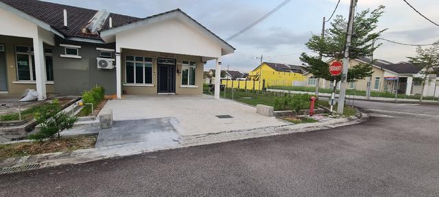 Semi D Fully Furnish House for Rent 1