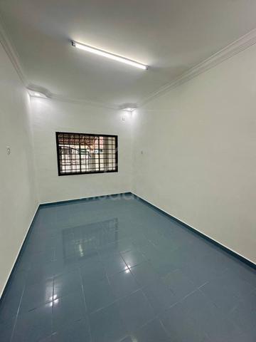 【Fully Renovated】Kota Masai Jln Nenas Single Storey 20x65 Pasir Gudang 5