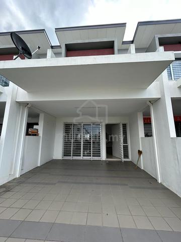 [Below market] New phase 2sty House, Acacia Park, Tasik Puteri, Rawang 1