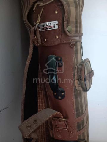 Golf sticks in a McGill bag - photo 2 of 5