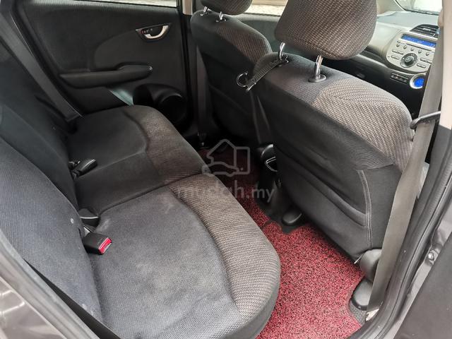 2014 Honda JAZZ 1.3 HYBRID FACELIFT (A) - 5