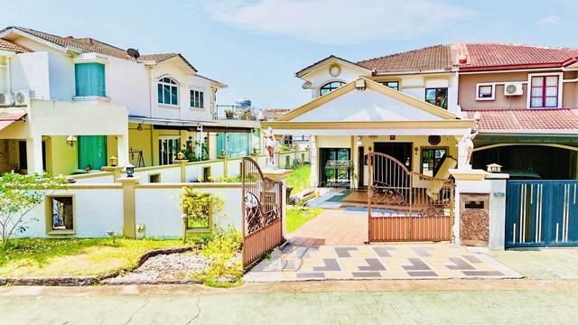 FACING OPEN! 2 Storey SEMI-D Lestari Mansion, LP6, Seri Kembangan 1