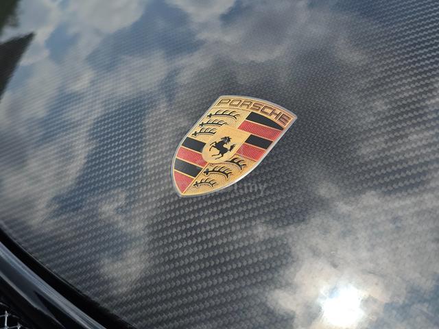 2019 Porsche 911 GT3 RS 4.0L (A) - 5