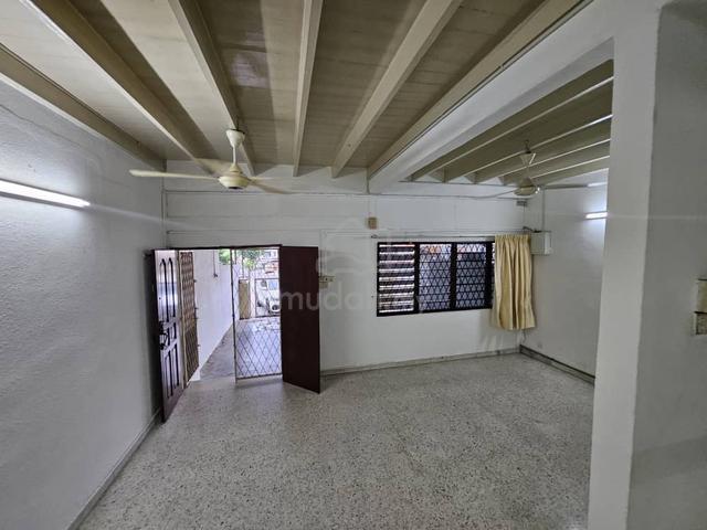 Island Glades Double Terrace House at Jalan Delima 1