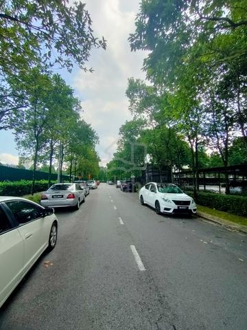 Commercial FlatLand Sale Sungai Besi,Bandar Tasik Selatan,Kuala Lumpur 1