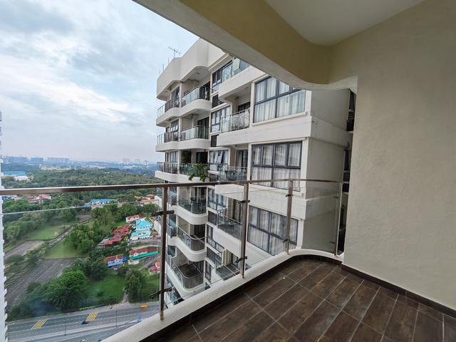 Paragon Residences @ Straits View 1