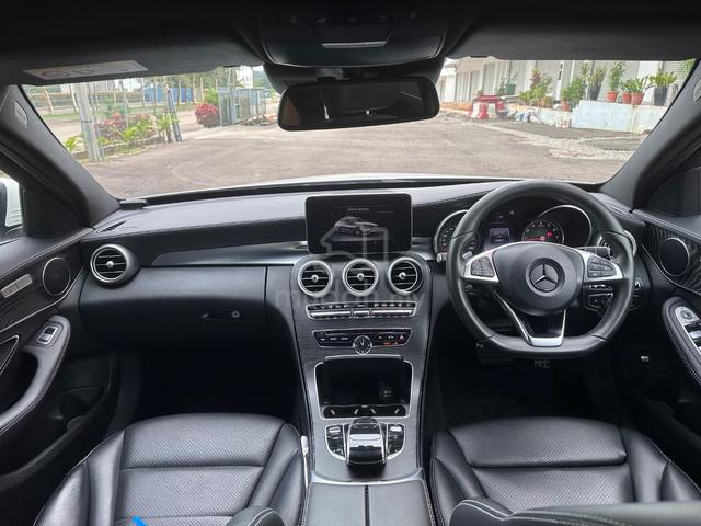 2016 Mercedes Benz C-CLASS 2.0 200 AMG LINE (CBU) - 4