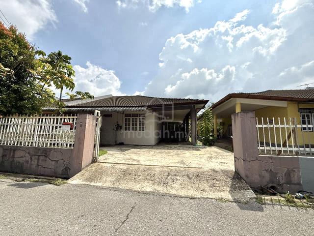 SEMI D Setingkat, BATU KAWA 1