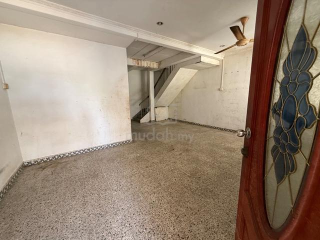 FREEHOLD-Double Storey House-4R3B For Sale| Taman Seluang, Kedah 1