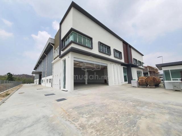 Senai Detached Factory For Rent 1