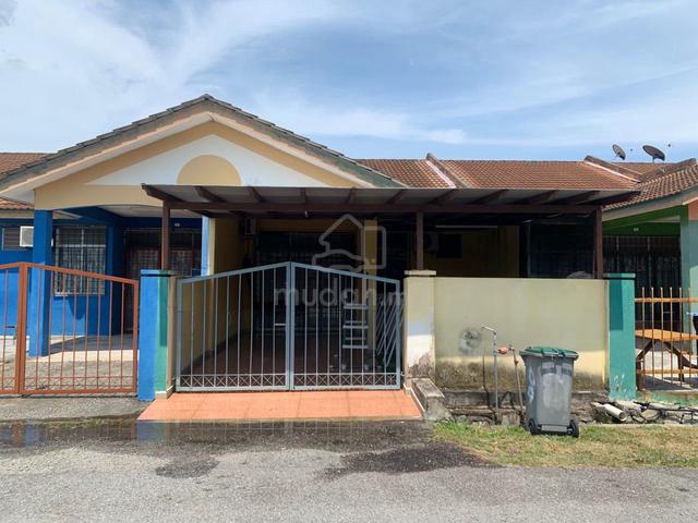 Teres Satu Tingkat Di Taman Politeknik Port Dickson 1