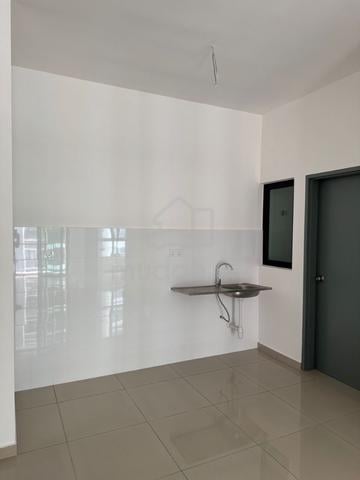 Parkland Residence @ Kajang 2 1