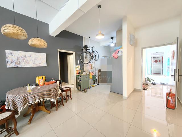Sg Long Residence 1
