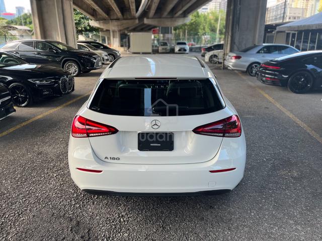2021 Mercedes Benz A180 / 5A LIKE NEW / TST DRIVE - 3