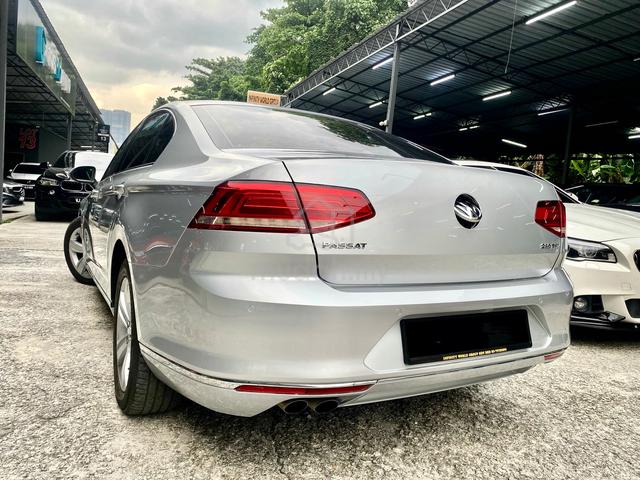 2018 Volkswagen PASSAT 1.8 TSI PLUS 🖤 POWER BOOT - 2
