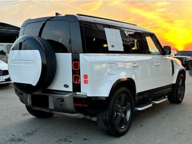 2022 Land Rover DEFENDER 3.0 110X-DYNAMIC HSE - 4