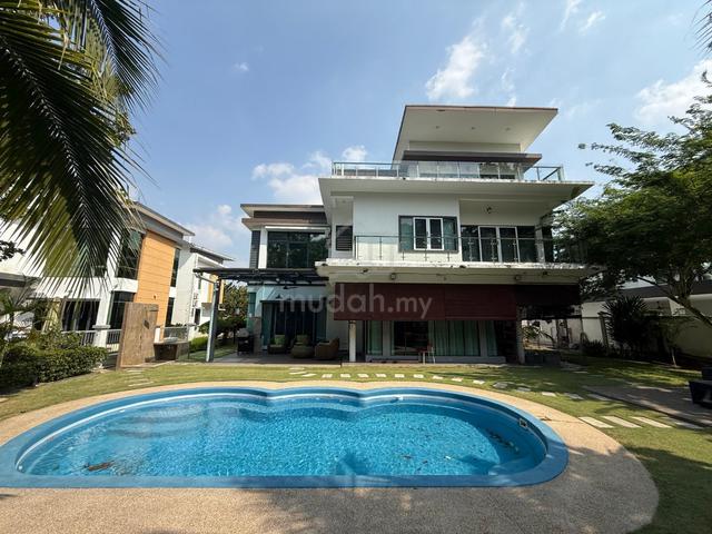 【Owner Sell with Developer Price】Cahaya SPK Bungalo | Renovated RM1mil 1