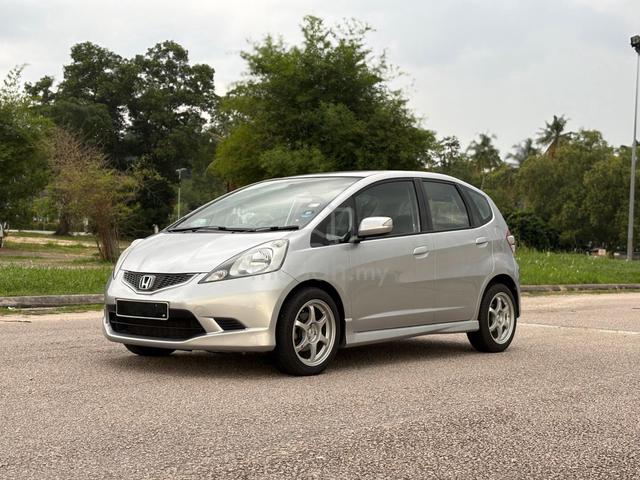 2009 Honda JAZZ 1.5 V (A) - 4