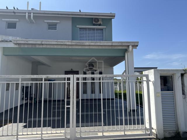 Double storey terrace (Corner lot) for rent 1