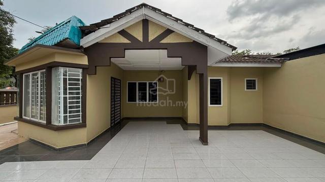 Taman Mawar Pasir Gudang Below Market House Single Storey Terrace 1