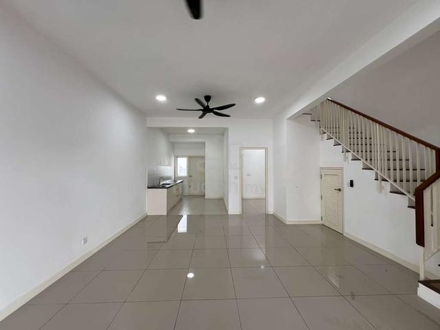 [Kitchen Cabinet] Garland 2 Residence Kota Emerald Rawang 1